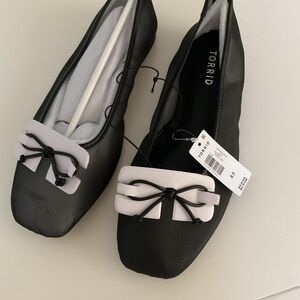 Torrid Black NWT ballet flats